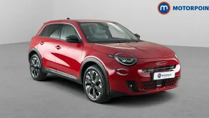 Used Fiat 600E La Prima 114 kW (156 HP) 2025 Red SUV