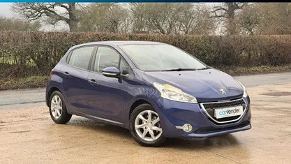 Used Peugeot 208 Active 82 HP (60 kW) 2014 Hatchback