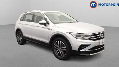 Gebraucht VW Tiguan Elegance 150 PS (110 kW) 2023 Silber SUV