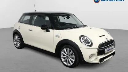 Used Mini Cooper S Classic 192 HP (141 kW) 2019 White Hatchback