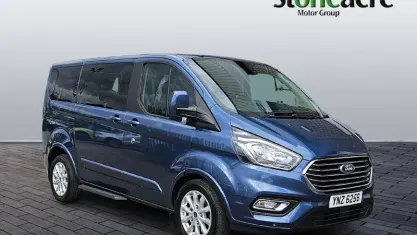 Used Ford Tourneo Custom Titanium 131 HP (96 kW) 2018 Blue Van