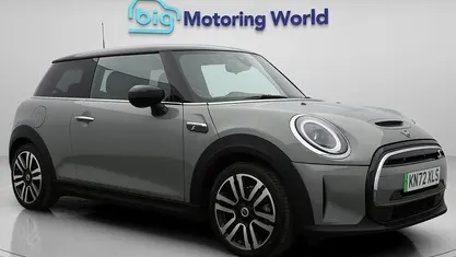Used 2023 Mini Cooper Level 2 Hatchback | £14,200 (Fair price)