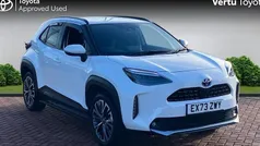 Used 2025 Toyota Yaris Hybrid Estate | £24,351 (Fair price)