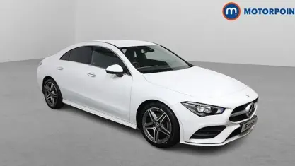 Usado Mercedes CLA180 AMG Line Premium 136 CV (100 kW) 2022 Blanco Berlina
