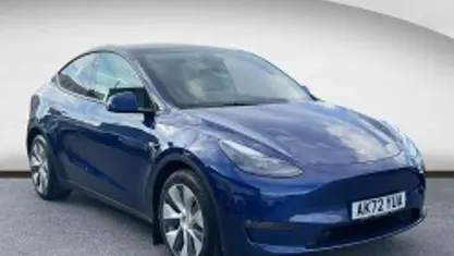Used Tesla Model Y Long Range AWD 286 kW (389 HP) 2025 SUV