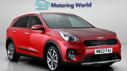 Used Kia Niro 141 HP (103 kW) 2022 Red SUV