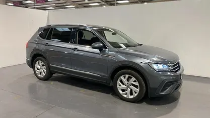 Grey Used 2024 VW Tiguan Allspace Life SUV | £24,897 (Fair price)