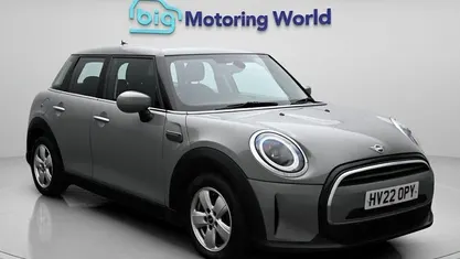 Used Mini Cooper Classic 136 HP (100 kW) 2022 Hatchback