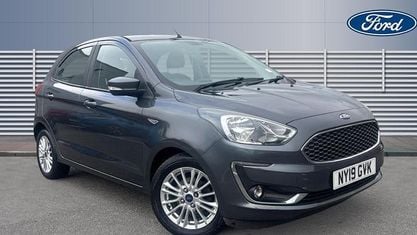 Begagnad Ford Ka Plus Zetec 71 HK (52 kW) 2019 Grå Halvkombi