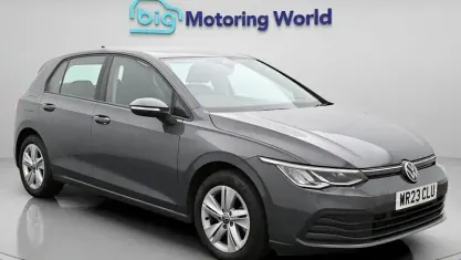 Used VW Golf VIII Life 150 HP (110 kW) 2023 Grey Hatchback