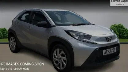 Used Toyota Aygo X PURE 72 HP (52 kW) 2025 SUV