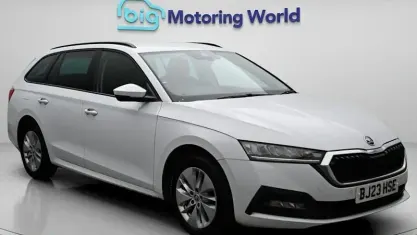 Begagnad Skoda Octavia SE Technology 110 HK (80 kW) 2023 Vit Kombi