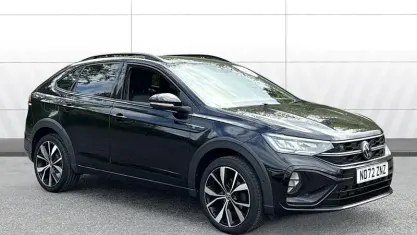 Usado VW Taigo R-line 110 HP (80 kW) 2023 Preto SUV