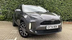 Used 2025 Toyota Yaris Hybrid Design Estate | £23,999 (Fair price)