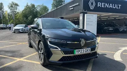 Used Renault Megane E-Tech 160 kW (218 HP) 2023 Black  Hatchback