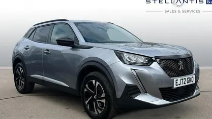 Used Peugeot 2008 Allure+ 101 HP (74 kW) 2023 SUV