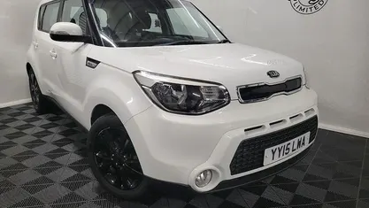 Used 2015 Kia Soul Plus SUV | £5,999 (Fair price)