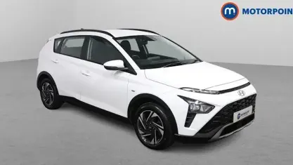 Usado Hyundai Bayon SE 101 HP (74 kW) 2023 Branco SUV
