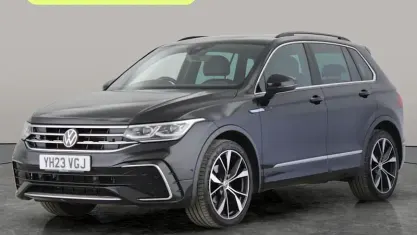 Używany VW Tiguan R-line 150 KM (110 kW) 2023 Czarny SUV