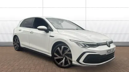 Used VW Golf VIII R-line 131 HP (96 kW) 2023 White Hatchback