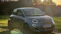 Used 2025 Fiat 500e La Prima Hatchback | £12,990 (Super price)