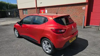Used Renault Clio IV Expression+ 73 HP (53 kW) 2015 Hatchback