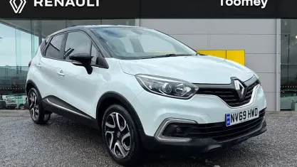 Begagnad Renault Captur Iconic 90 HK (66 kW) 2019 Svart SUV