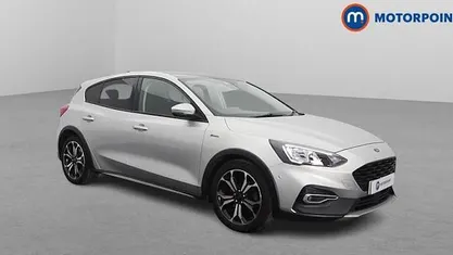 Begagnad Ford Focus Active X 150 HK (110 kW) 2019 Silver Halvkombi