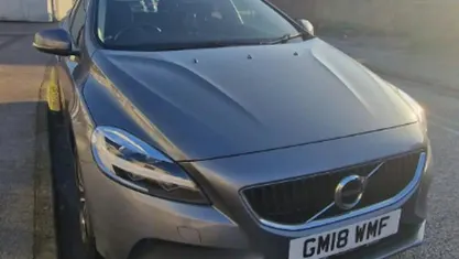 Grey Used 2018 Volvo V40 Momentum Hatchback | £9,999 (Fair price)