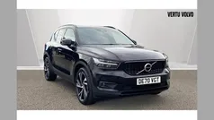 Black Used 2020 Volvo XC40 R-Design Pro SUV | £22,786 (Fair price)