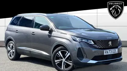 Używany Peugeot 5008 GTi 131 KM (96 kW) 2024 Szary SUV