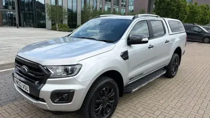 Usado Ford Ranger Wildtrack 213 HP (156 kW) 2022 Prateado Pickup