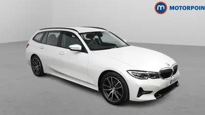 Used BMW 320 Sport Line 184 HP (135 kW) 2021 White Estate