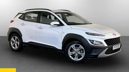 White Used 2021 Hyundai Kona SE SUV | £11,795 (Good price)