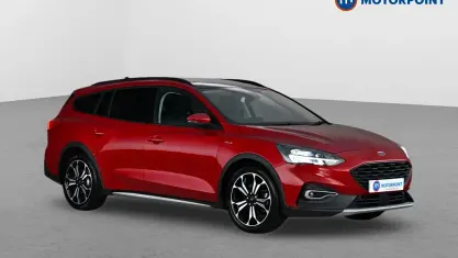 Used Ford Focus Active X 125 HP (91 kW) 2021 Red Estate