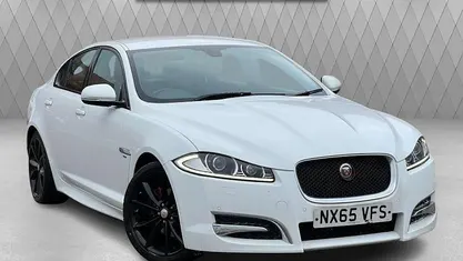 Used Jaguar XF R-Sport 200 HP (147 kW) 2015 Sedan