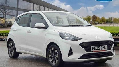 Używany Hyundai i10 Advanced 63 KM (46 kW) 2025 Biały Hatchback