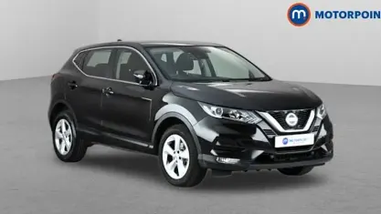 Used Nissan Qashqai Acenta Premium 160 HP (117 kW) 2019 Black SUV