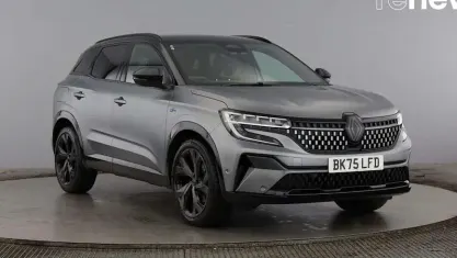 Used Renault Austral Techno Esprit Alpine 200 HP (147 kW) 2025 Matte shadow grey with diamond black roof  SUV