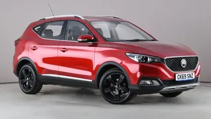 Used MG ZS Exclusive 106 HP (77 kW) 2019 Red SUV