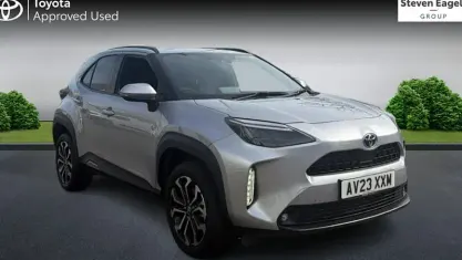 Usado Toyota Yaris Hybrid Design 116 CV (85 kW) 2026 Familiar