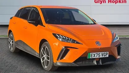 Used MG MG4 EV Trophy 319 kW (435 HP) 2025 Orange Hatchback
