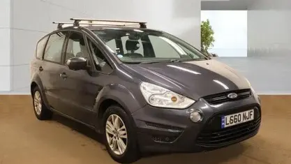 Used Ford S-MAX Zetec 140 HP (102 kW) 2010 Grey MPV