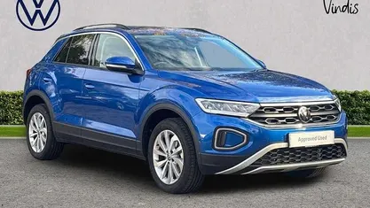 Used 2025 VW T-Roc Match SUV | £26,657 (Fair price)