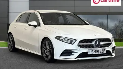 Used Mercedes A180 AMG line 136 HP (100 kW) 2019 White Hatchback