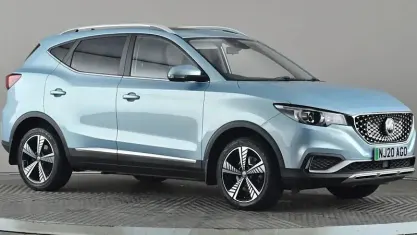 Begagnad MG ZS Exclusive 105 kW (143 HK) 2020 Blå SUV