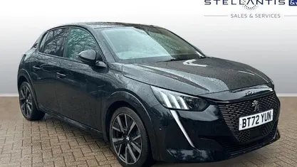 Used Peugeot 208 Premium 102 HP (75 kW) 2022 Hatchback