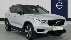 Silver Used 2022 Volvo XC40 R-Design SUV | £27,491 (Fair price)