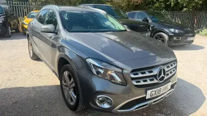 Used Mercedes GLA200 156 HP (114 kW) 2018 Grey SUV