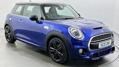 Begagnad Mini Cooper S Hatch 192 HK (141 kW) 2019 Blå Halvkombi